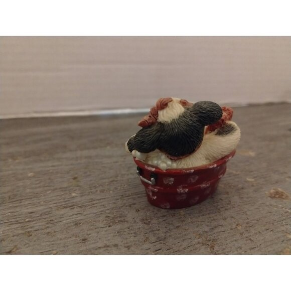 Enesco "Bubbling Over With Love" Figurine Cow In Bathtub 1994 Collectible Decor - Picture 4 of 5